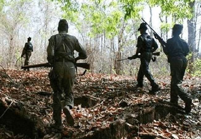 छत्तीसगढ़: बीजापुर में मुठभेड़ के बाद 21 जवान लापता, CRPF महानिदेशक हालात का जायजा लेने पहुंचे