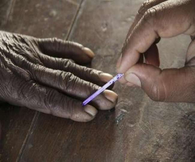 Bengal Chunav 2021 Voting LIVE: तीसरे चरण का मतदान आज, तीनों जिलों की 31 सीटों पर पड़ेंगे वोट