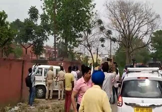 Live: मुख्‍तार अंसारी यूपी पुलिस के हवाले, रूपनगर जेल से लेकर रवाना हुई यूपी पुलिस की टीम