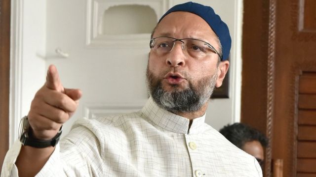 Bengal Chunav: एआइएमआइएम प्रमुख ओवैसी ने कहा- ममता सरकार की विफलता के लिए मुसलमानों को बनाया जा रहा बलि का बकरा