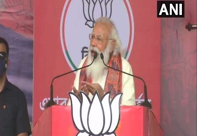 LIVE: नादिया में पीएम मोदी बोले, हार सामने देख दीदी ने SC, ST और OBC को वोट नहीं डालने देने की रणनीति बनाई