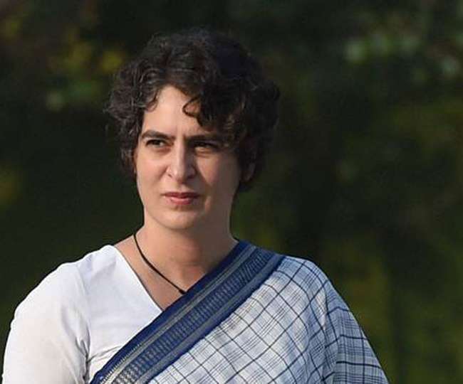 CBSE परीक्षाओं को लेकर सरकार के फैसले पर प्रियंका गांधी का ट्वीट, 12वीं के छात्रों के लिए अभी लें फैसला