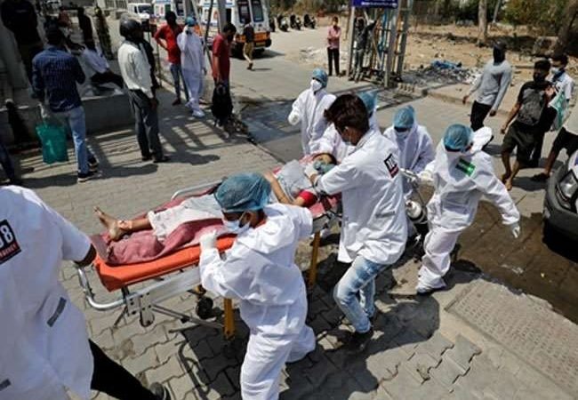 Coronavirus Outbreak ! कोरोना के कारण हर राज्य का बुरा हाल, ऑक्सीजन-बेड की कमी से जूझ रहे अस्पताल