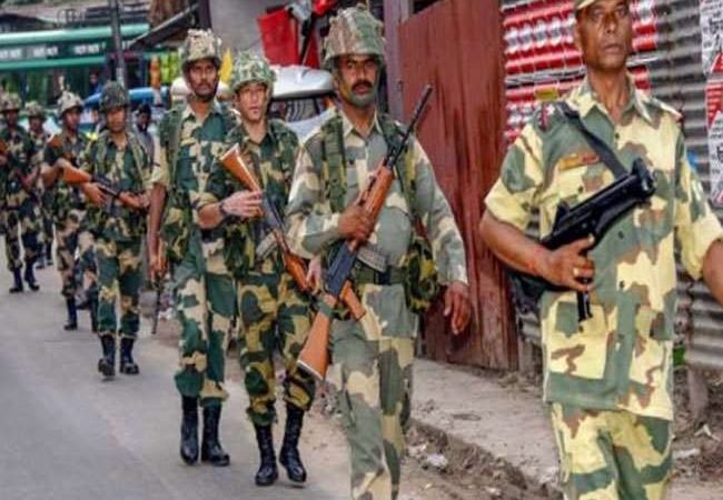 West Bengal Assembly Election 2021: पांचवें चरण के मतदान से पहले बंगाल पहुंच रहे 11 और पुलिस पर्यवेक्षक