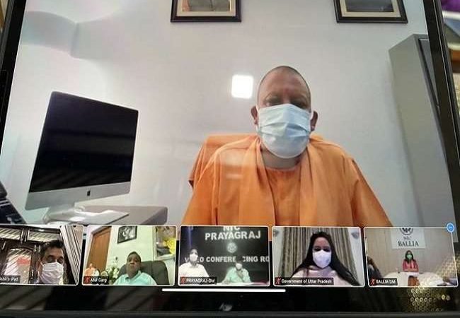 UP Sunday Lockdown: यूपी में अब हर रविवार कंपलीट लॉकडाउन, मास्क न पहनने पर 10,000 तक का जुर्माना