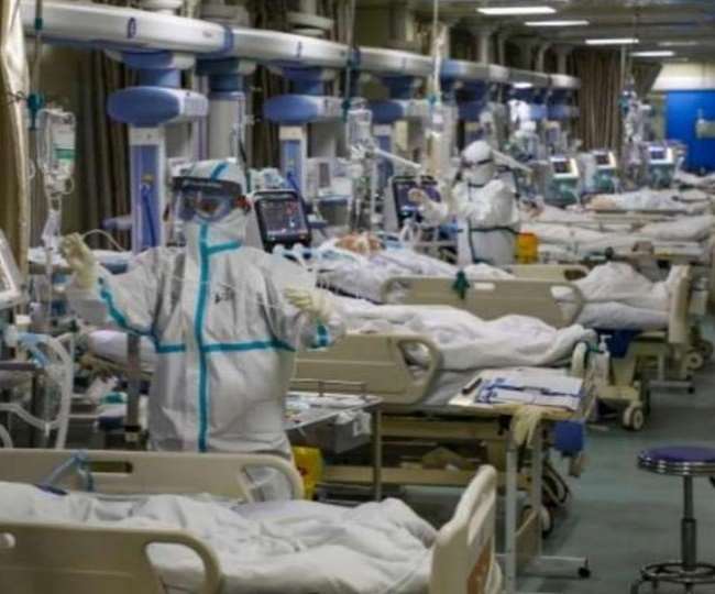 कोरोना की दूसरी लहर ढा रही कहर, 12 दिनों में दोगुनी हुई संक्रमण की दर, 24 घंटे में 2,71,204 नए मामले मिले