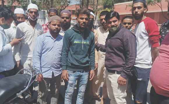 ट्रक की टक्कर से बाइक सवार भाई-बहन की दर्दनाक मौत