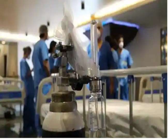 अलीगढ़ के एसजेडी अस्पताल में ऑक्सीजन की कमी से पांच कोरोना मरीजों की मौत