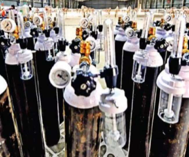 Oxygen Cylinder Shortage: आक्सीजन पर दिल्ली, हरियाणा और उत्तर प्रदेश में छिड़ी जंग, जानें क्या है पूरा मामला