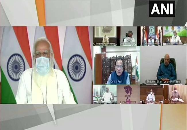 प्रधानमंत्री मोदी ने की मुख्यमंत्रियों के साथ बैठक, ऑक्सीजन की किल्लत पर दिल्ली के CM केजरीवाल नेे कही ये बात