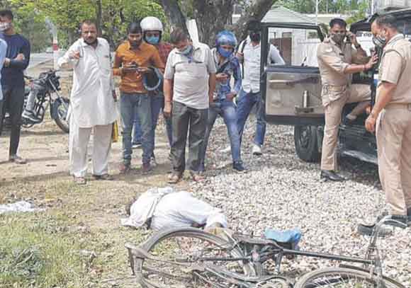 ट्रैक्टर-ट्राली से कुचलकर साइकिल सवार की मौत