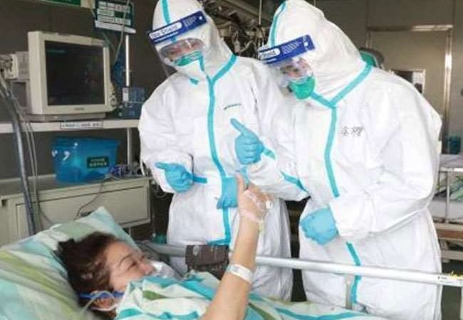 महंगी साबित होती लापरवाही: नीति-नियंताओं की लापरवाही से कोरोना संक्रमण की दूसरी लहर ने देश को ले लिया चपेट में