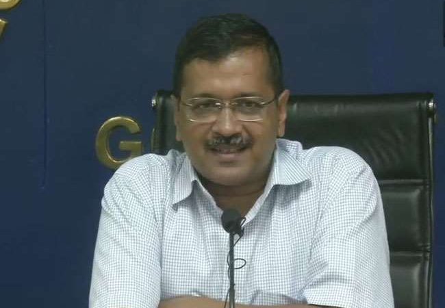 ना घबराएं यूपी और बिहार के श्रमिक, कोरोना पाॅजिटिव होते ही AAP सरकार अकाउंट में डालेगी 10 हजार रुपये
