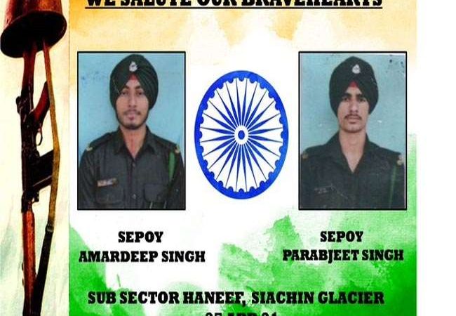 Siachen Avalanche: सियाचिन में हिमस्खलन में घायल जवानों ने शहादत पाई, आर्मी कमांडर ने दी श्रद्धांजलि