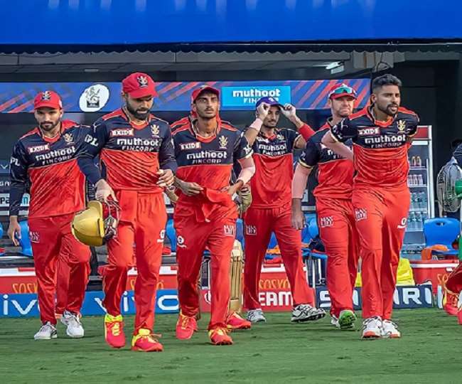 RCB VS DC: दिल्ली कैपिटल्स के खिलाफ कैसा प्लेइंग इलेवन उतारेंगे विराट कोहली, हार से उबरना चाहेगी टीम