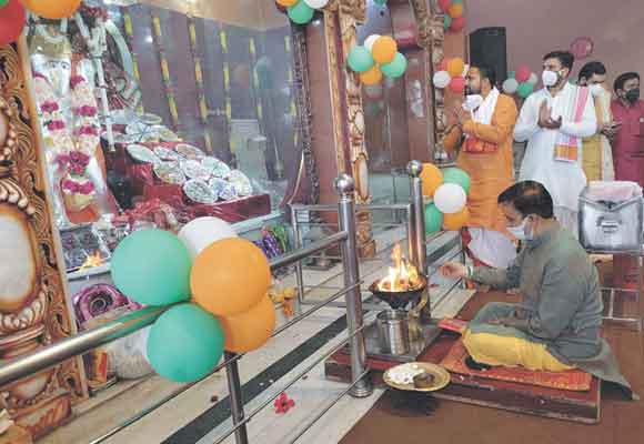 श्रद्धभाव से मनाया गया श्री बालाजी का जन्मोत्सव