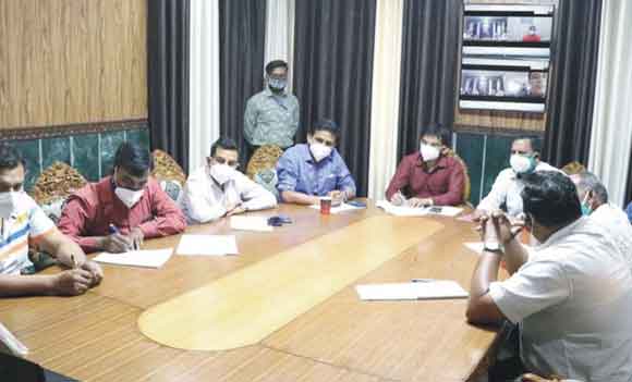 नगरायुक्त ने दिए सफाई व सैनेटाइजेशन की मॉनीटरिंग के आदेश