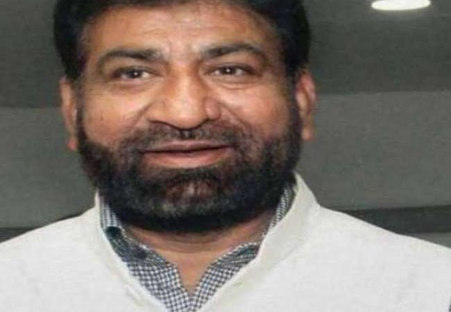 President Rule in Delhi : AAP विधायक शोएब इकबाल का बगावती रुख, दिल्ली में कर डाली राष्ट्रपति शासन लगाने की मांग