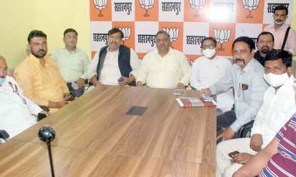धूमधाम से मनाया भाजपा का स्थापना दिवस