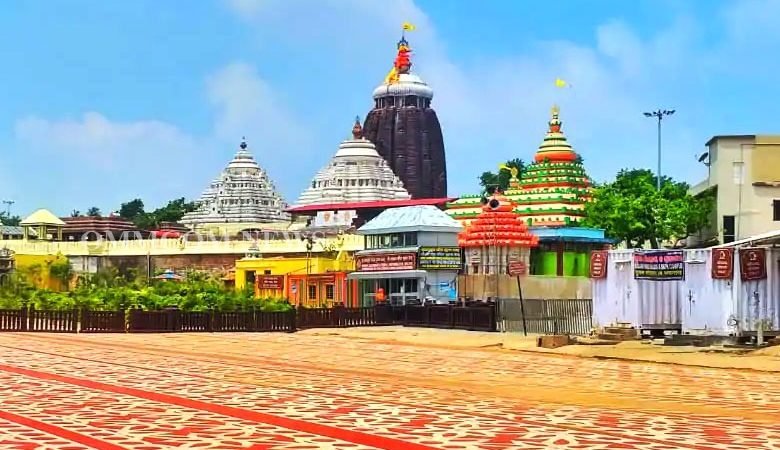 Puri Jagannath Temple Closed: भगवान एवं भक्तों के बीच पुन: बाधक बना कोरोना, 15 मई तक पुरी जगन्नाथ मंदिर बंद