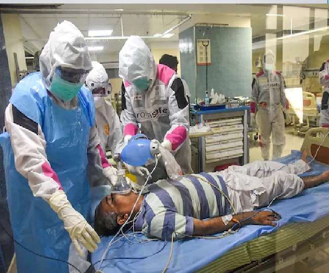 कोरोना संक्रमित मरीजों के लिए सरकार की नई गाइडलाइंस, होम आइसोलेशन से लेकर दवा तक, जानें सबकुछ