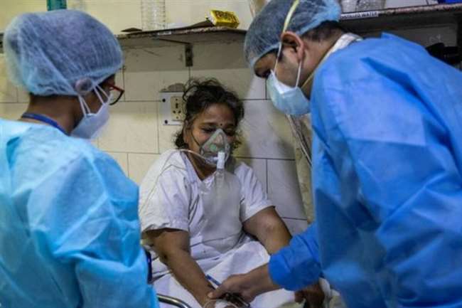 Coronavirus Update: महामारी से राहत की उम्मीद, जानें- कब से शुरू होगी संक्रमण के मामलों में गिरावट