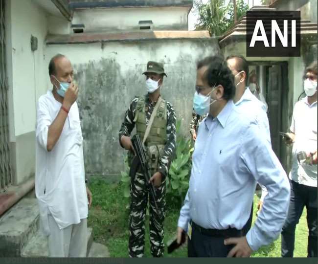 Bengal Chunav Hinsa: चुनाव बाद हिंसा की जांच के लिए बंगाल पहुंची केंद्रीय टीम ने राज्यपाल से की मुलाकात