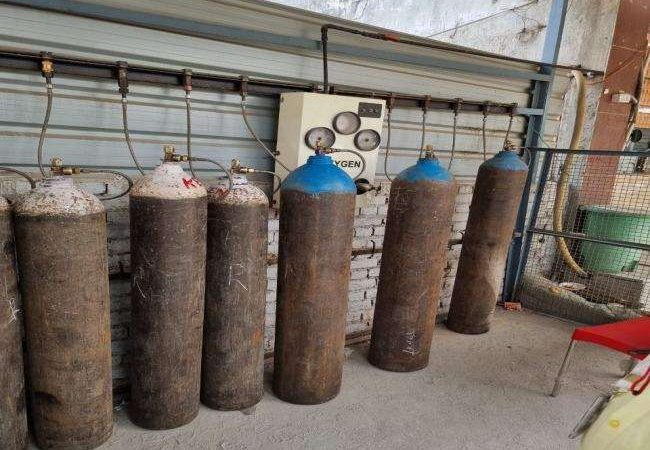 Oxygen Shortage in Delhi : दिल्ली में ऑक्सीजन किल्लत को खत्म करने के लिए सेना संभालेगी कमान, नियुक्त हुआ नोडल अधिकारी