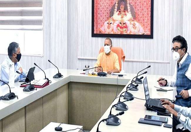 Fight Against COVID-19 in UP: सीएम योगी आदित्यनाथ की सख्त चेतावनी, कृत्रिम अभाव पैदा करने का प्रयास न करें निजी अस्पताल