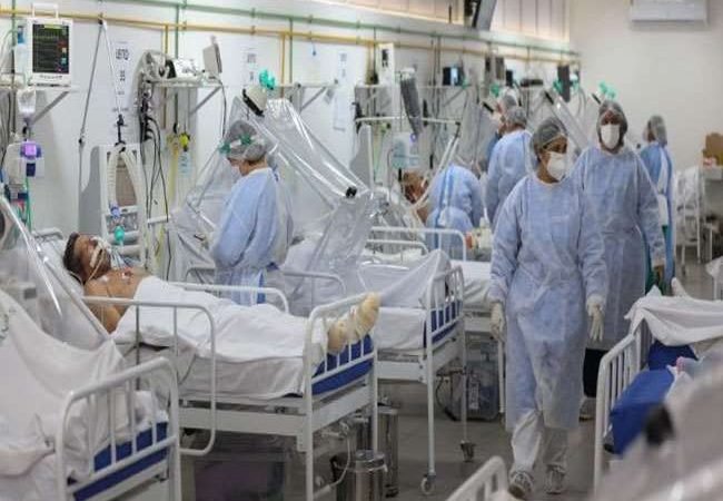 उत्तर भारत को दूसरी लहर ने संभलने का नहीं दिया मौका, कोरोना संक्रमण के मामले रिकॉर्ड चार लाख के पार