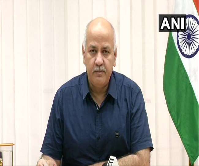 दिल्ली में तेजी से सुधरे हालात, 24 घंटे में आए 10,000 नए केस; अब सिर्फ 582 टन ऑक्सीजन की जरूरत