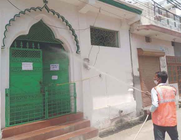 नगर निगम की सफाई व्यवस्था को उलेमाओं व पार्षदों ने सराहा