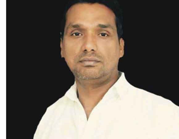 प्रत्येक घर में मास्क व सेनेटाइजर भिजवाएंगे कांग्रेस नेता