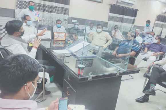 शवों को नदी में बहाने से रोकेंगे मेयर-पार्षद और अधिकारी