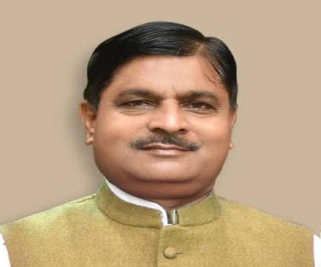 यूपी सरकार के राज्य मंत्री विजय कश्यप का कोरोना से निधन, बीजेपी ने सेकंड वेव में खो दिए अपने 5 विधायक