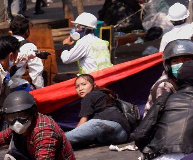 म्‍यांमार में खराब होते हालात के बीच भारत में घुसे 6 हजार शरणार्थी