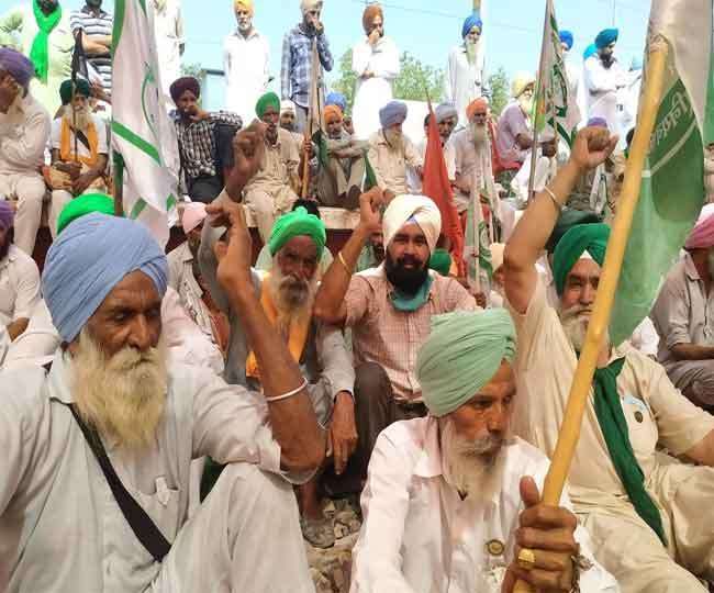 फिर तेज होने लगा किसान आंदोलन, कांग्रेस समेत 13 विपक्षी पार्टियों का समर्थन