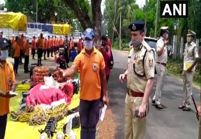 Cyclone Yaas LIVE Update: भीषण रूप ले सकता है यास तूफान, तैनात की गई NDRF की 99 टीम; इन राज्यों में होगी भारी बारिश