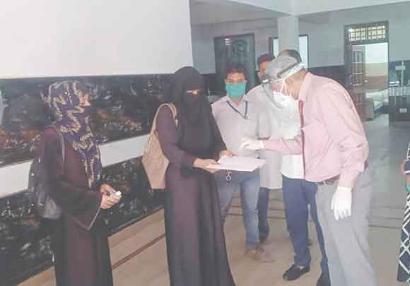 निगरानी समिति सदस्य असली कोरोना योद्धा