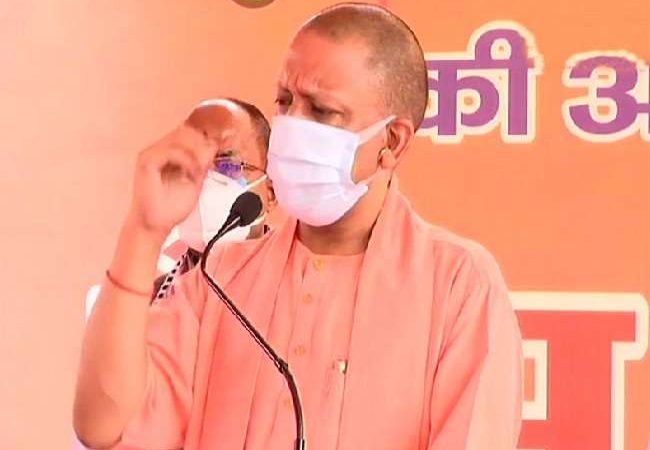 सीएम योगी आदित्यनाथ ने प्रधानों व निगरानी समितियों से किया आह्वान- ‘मेरा गांव, कोरोना मुक्त गांव’ का लें संकल्प