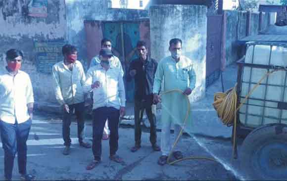 गांव सुनहटी शेख में चलाया विशेष सफाई अभियान