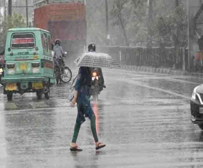 चक्रवाती तूफान यास का असर, इन राज्यों में हो रही झमाझम बारिश, यूपी, बिहार औऱ झारखंड में अलर्ट जारी