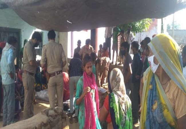 यूपी में शराब एक बार फिर जहरीली, अलीगढ़ में शराब पीने से 13 लोगों की मौत, सीएम ने दिए जांच के आदेश