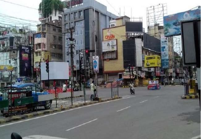 अब उत्तर प्रदेश के 61 जिलों को एक जून से कोरोना ​​​​​कर्फ्यू से राहत, सिर्फ 14 जिलों में ही रहेगी सख्ती