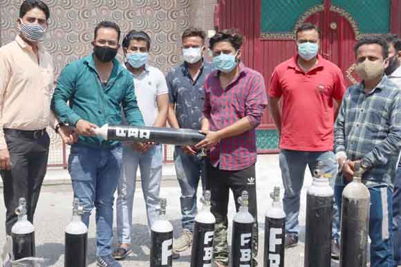 पीडि़तों को आक्सीजन सेवा भी मुहैया करा रहा है एफबीडी ट्रस्ट