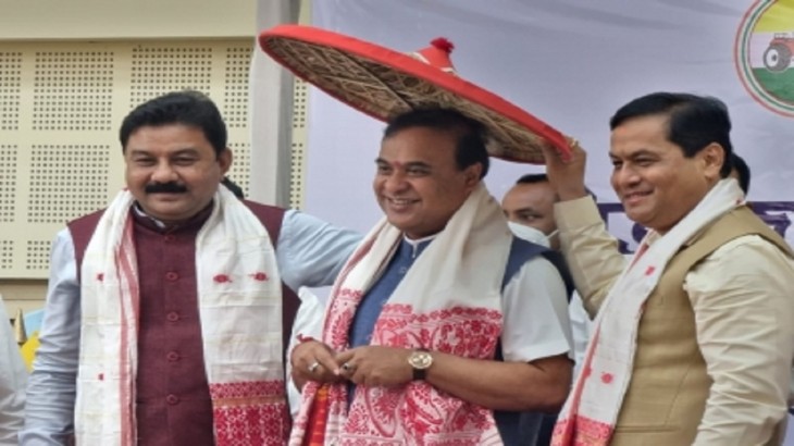 हिमंत बिस्व सरमा बनेंगे असम के नए मुख्यमंत्री, आज मंत्रिमंडल के साथ लेंगे शपथ