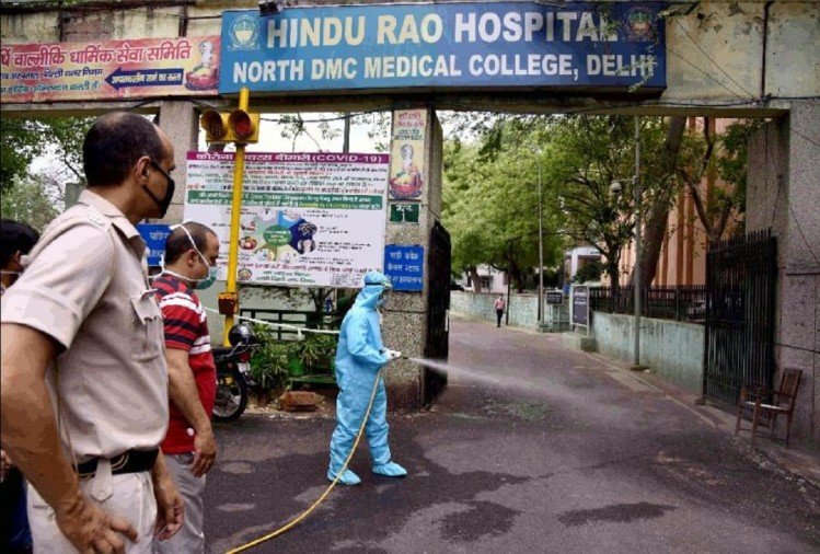 Delhi Coronavirus: अस्पताल से बिना बताए चले गए 25 कोरोना संक्रमित मरीज, मरीजों को खोजने में लगी पुलिस