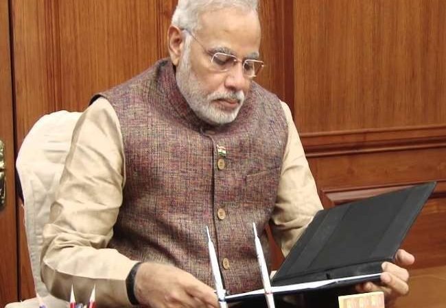 पीएम नरेंद्र मोदी की बैठक में फैसला- सीबीएसई 12वीं बोर्ड की परीक्षा रद