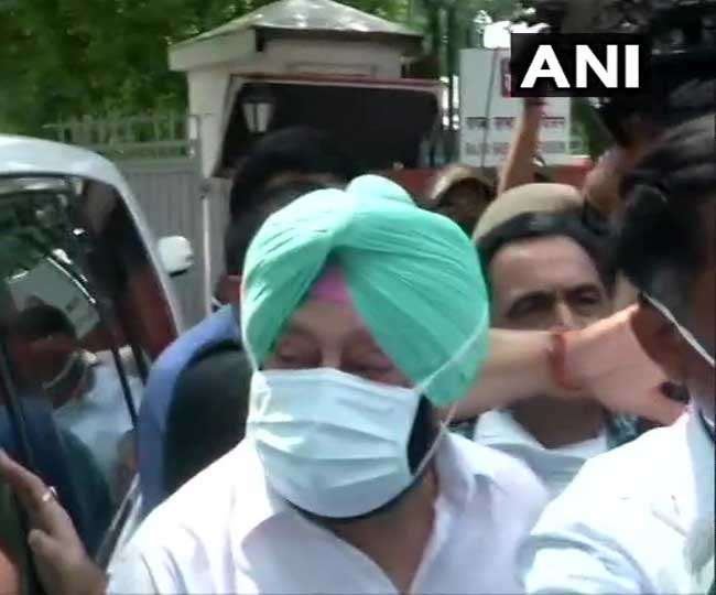 कैप्टन अमरिंदर ने दो घंटे कमेटी के समक्ष पक्ष, सारे आरोपों दिए जवाब