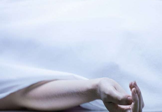 छत्तीसगढ़ : दर्दनाक घटना, महिला ने पांच बेटियों के साथ ट्रेन के सामने कूदकर किया सुसाइड